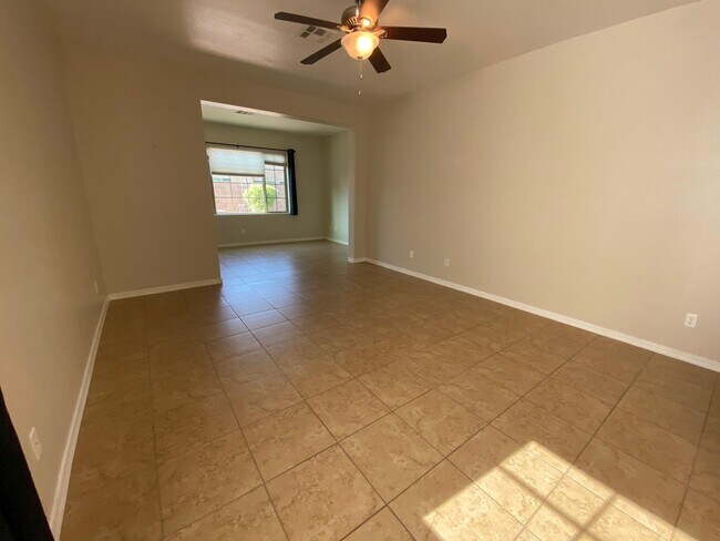 Building Photo - 9165 W Buckhorn Trail