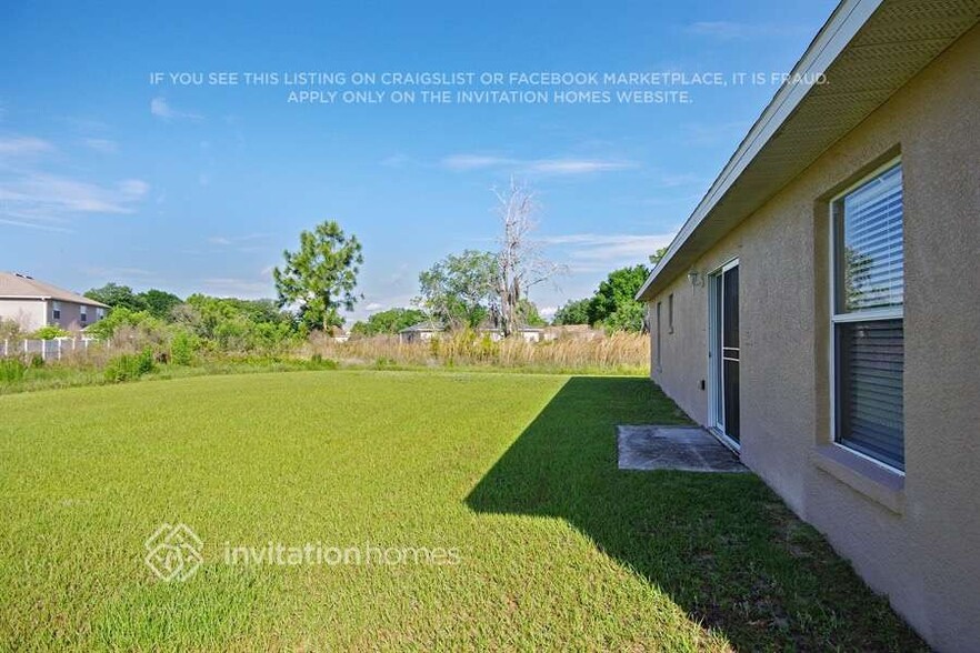 Building Photo - 643 Parakeet Ct