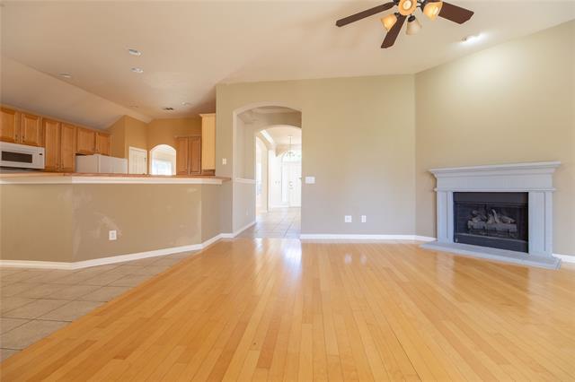 Building Photo - 4552 Oak Shores Dr