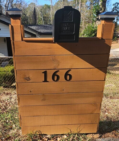 Building Photo - 166 Hampton Wills Dr