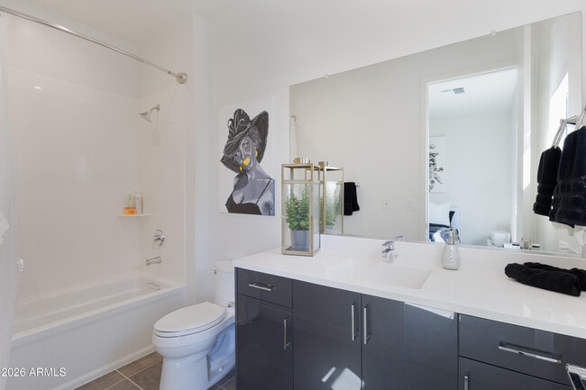 Building Photo - 16510 N 92nd St