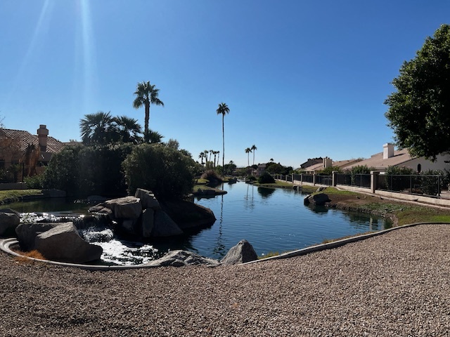 Harbor Island Lake community - 15300 N 85th Dr