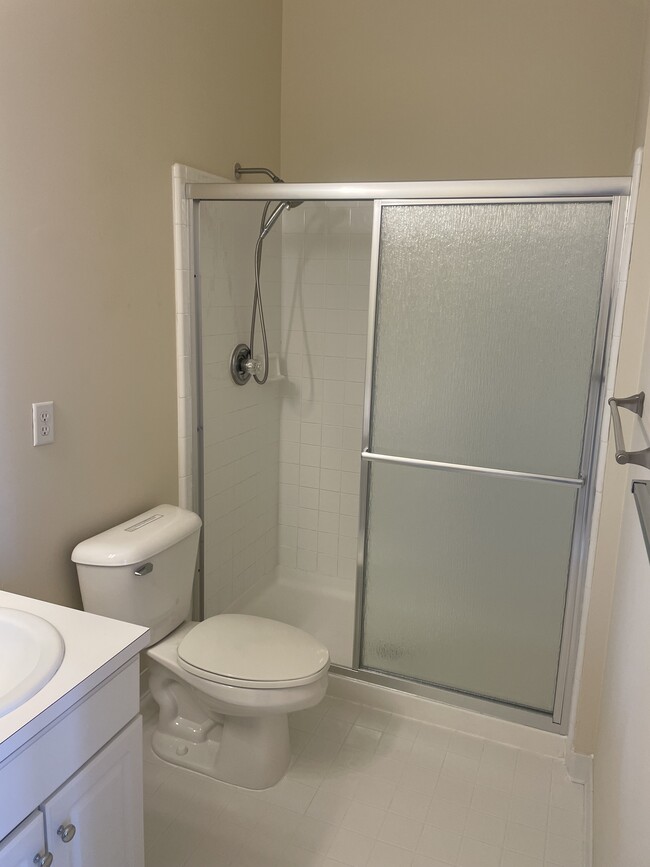 Building Photo - 1727 Andover Blvd