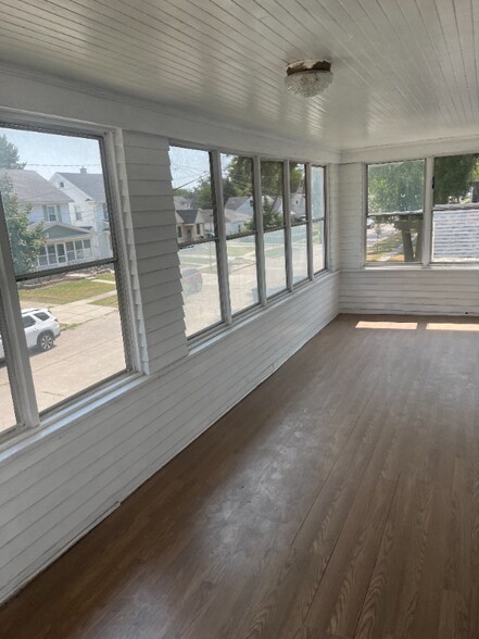 Building Photo - 816 Wright Ave