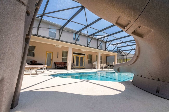 Building Photo - 8543 La Isla Dr