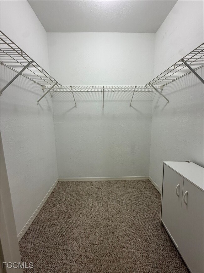 Building Photo - 23680 Walden Center Dr