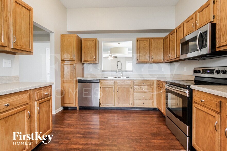 Building Photo - 778 Preakness Dr