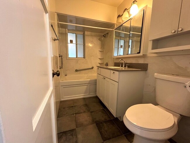 Building Photo - 5142 Brockbank Pl