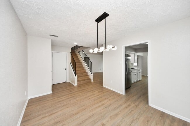 Building Photo - 3510 Willie Way