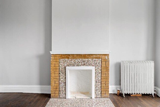 Building Photo - 1 bedroom in Chicago IL 60302