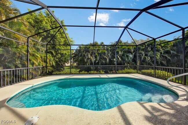 Building Photo - 8766 Tropical Ct