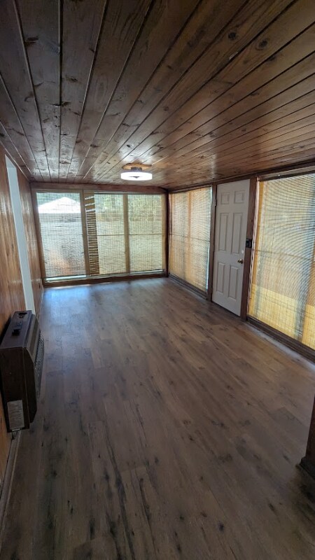 Building Photo - 112 E Orange Ave