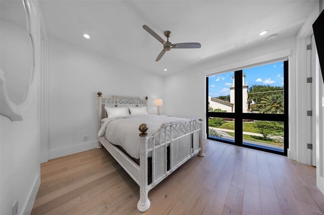 Building Photo - 2001 Marietta Dr