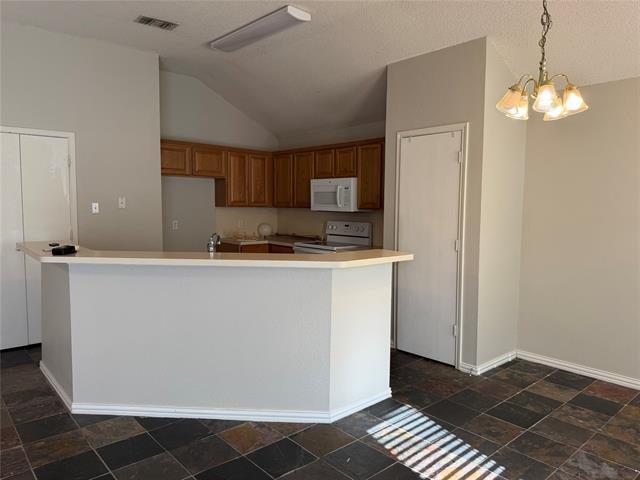 Building Photo - 2700 Jennie Wells Dr