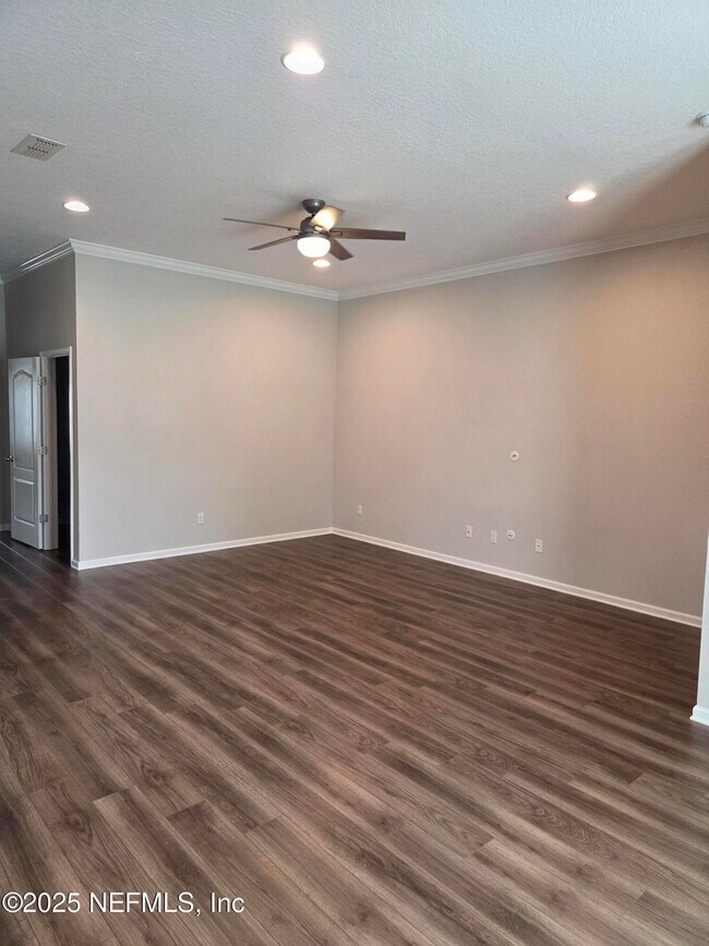 Building Photo - 10042 Andean Fox Dr