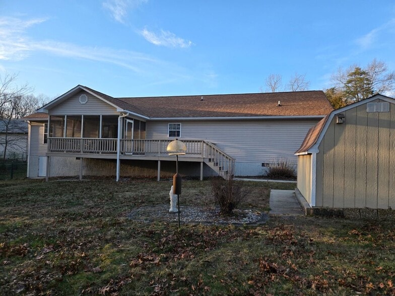 Building Photo - 39 Calloway Dr