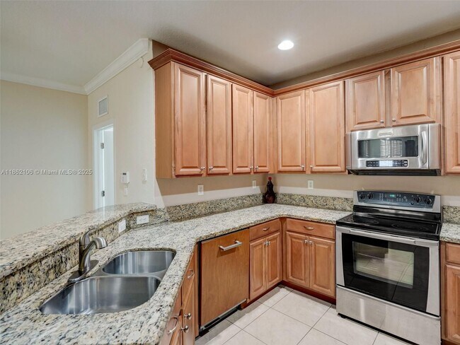 Building Photo - 14028 SW 274th Terrace