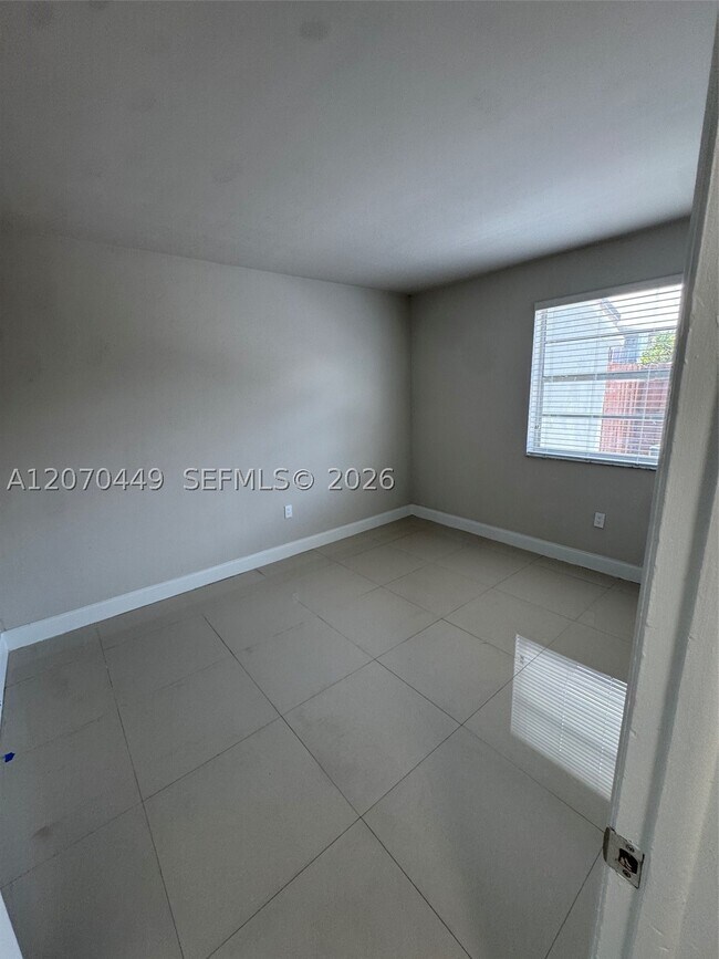 Building Photo - 15441 SW 81st Cir Ln