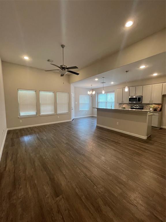 Building Photo - 625 Cherokee Dr