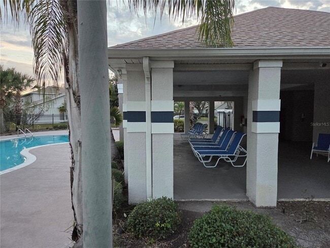 Building Photo - 14520 Laguna Beach Cir