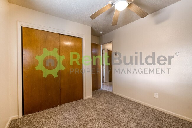 Building Photo - CALL US TODAY AT (505) 808-6467 TO SCHEDULE A CONVENIENT SHOWING