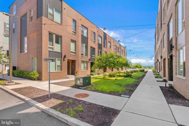 Building Photo - 3213 Birchview Walk