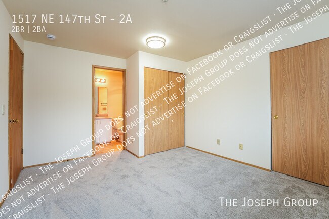 Building Photo - 1517 NE 147th St