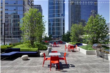 Building Photo - 345 W Wacker Dr