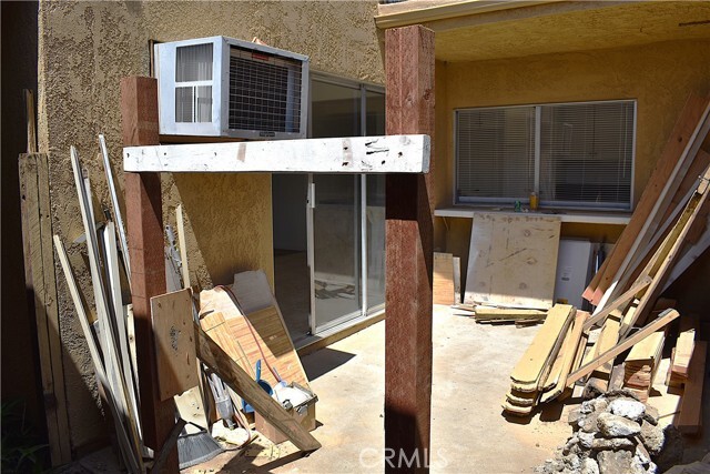 Building Photo - 167 S Malena Dr