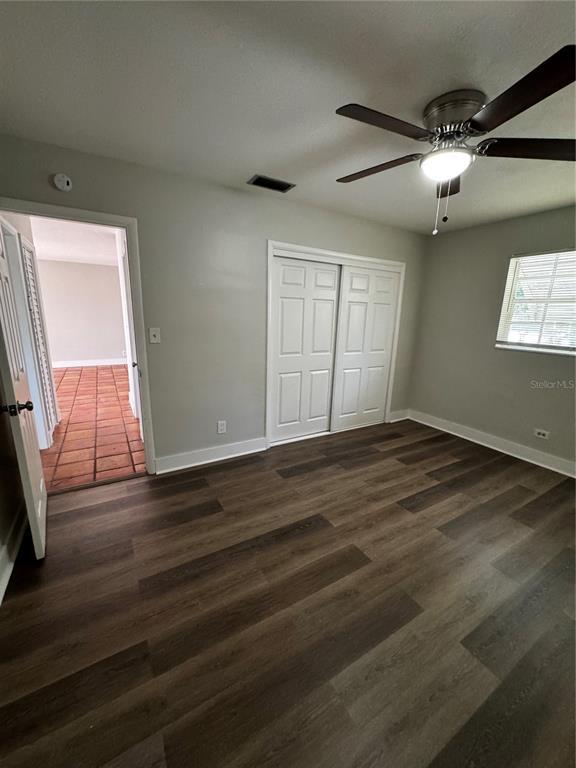 Building Photo - 701 N 72nd Terrace