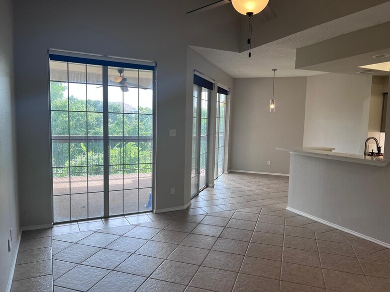 Building Photo - 1734 Ascension Point Dr