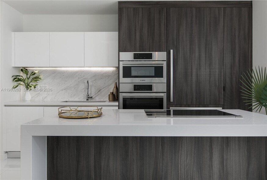 Kitchen - 851 NE 1st Ave