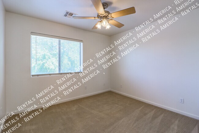 Building Photo - 544 N Alma School Rd