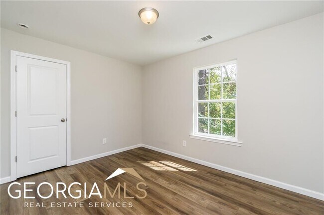 Building Photo - 3195 Braselton Hwy