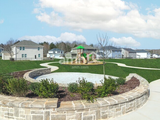 Building Photo - 169 Hickory Pointe Rd