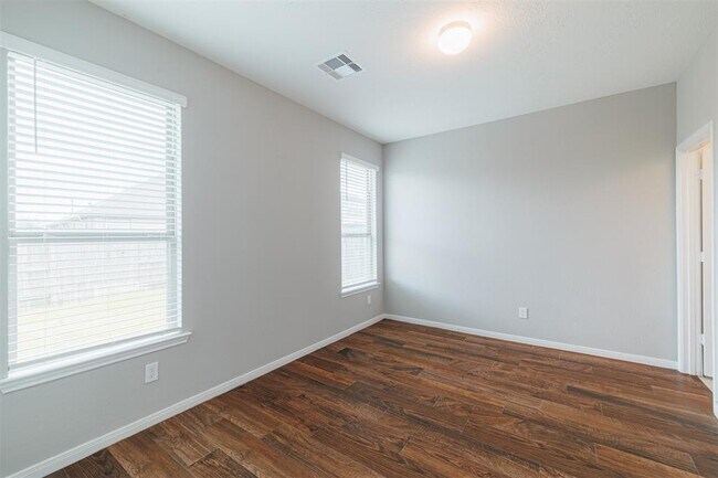 Building Photo - 20715 Westfield Grove Pl