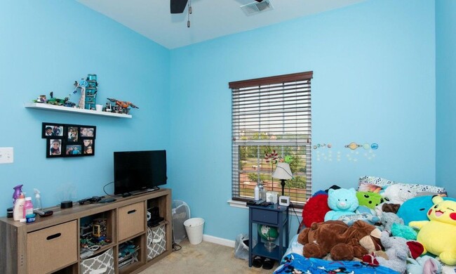Building Photo - 2515 Baileys Pond Rd