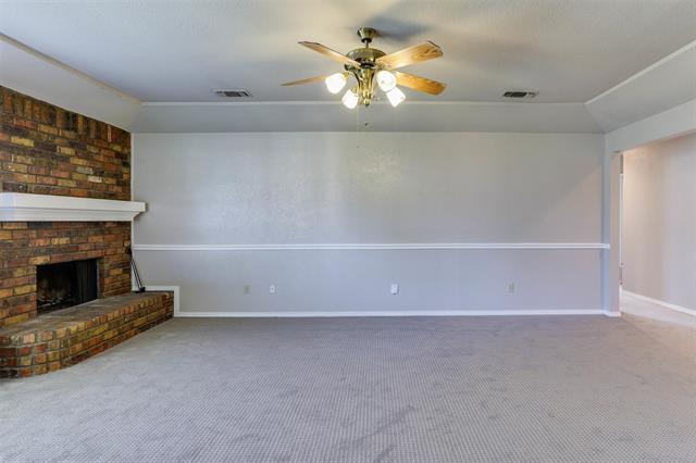 Building Photo - 7020 Stonybrooke Dr
