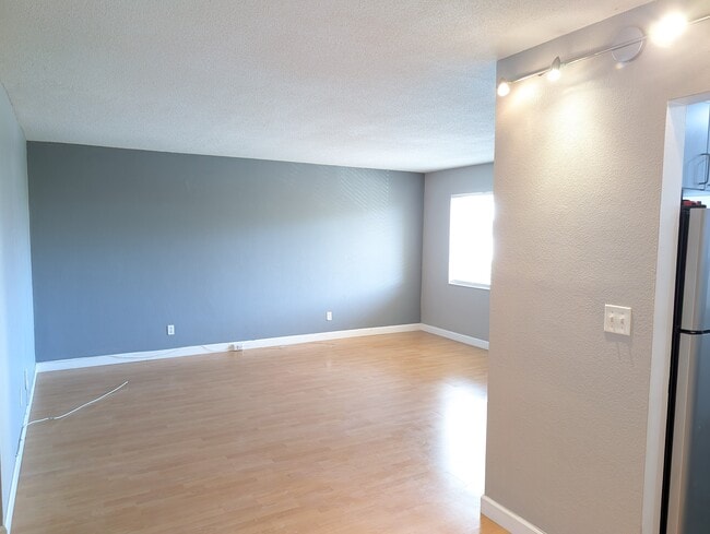 Living Room - 3061 NE 49th St