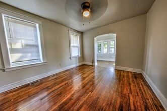Building Photo - 5231 S Grand Blvd
