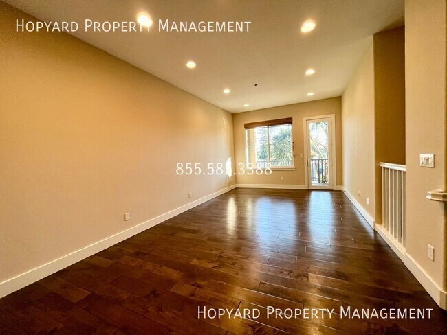 Building Photo - 1302 N Capitol Ave