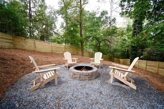 Building Photo - 260 Moonshadow Ct