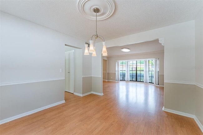 Building Photo - 16203 Fantasia Dr