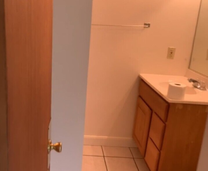 Building Photo - 717 Water St