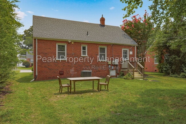 Building Photo - 6410 Morningside Dr