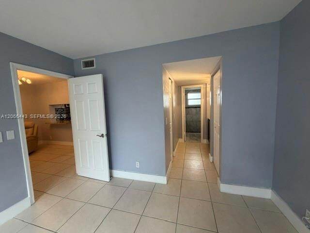 Building Photo - 9420 Poinciana Pl