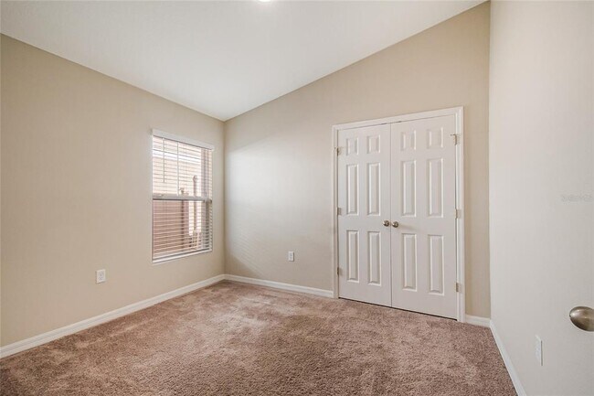 Building Photo - 1345 Derry Ave