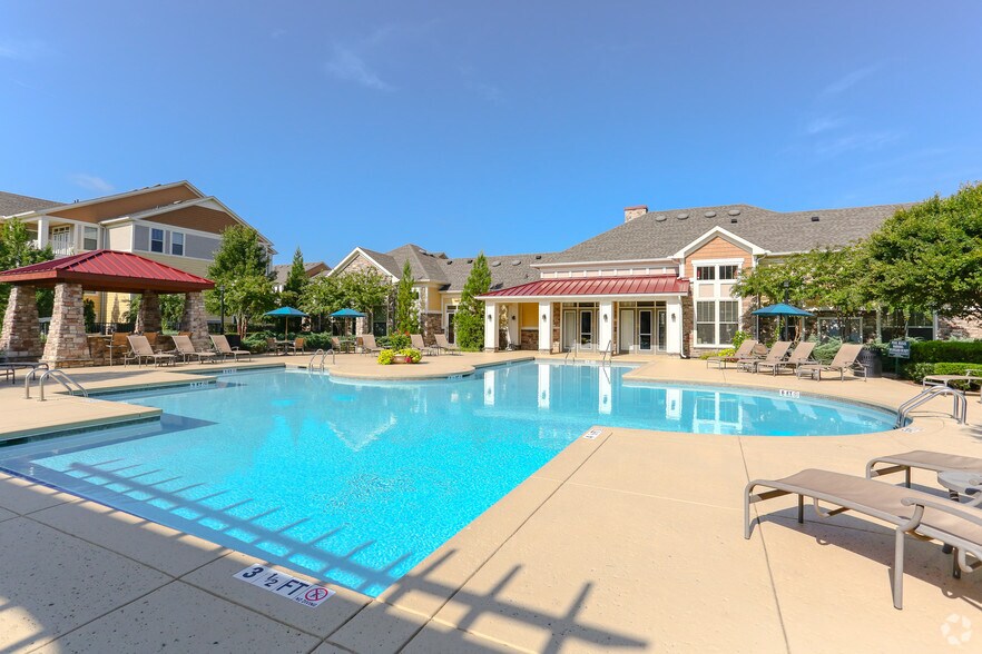 The Grove at Waterford Crossing 101 Spadeleaf Blvd Hendersonville TN