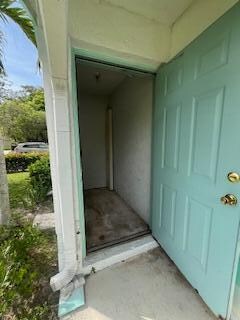 Building Photo - 1646 Hawthorne Pl