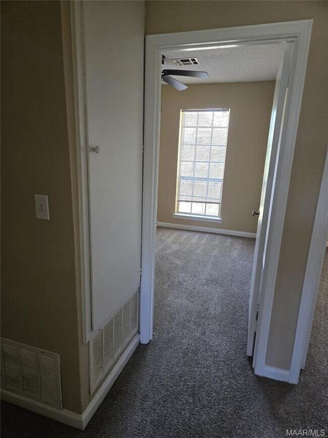 Building Photo - 4325 Brewer Rd